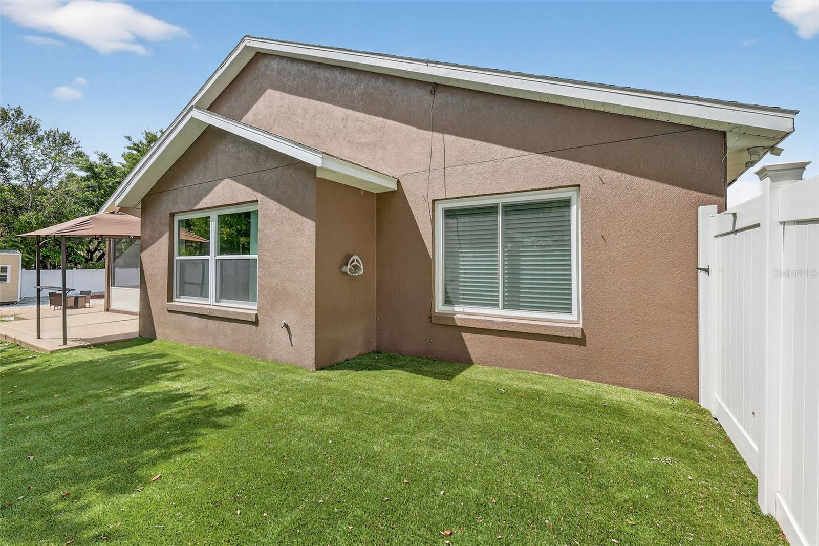 Image 25 of 33 For 11637 Lake Drive