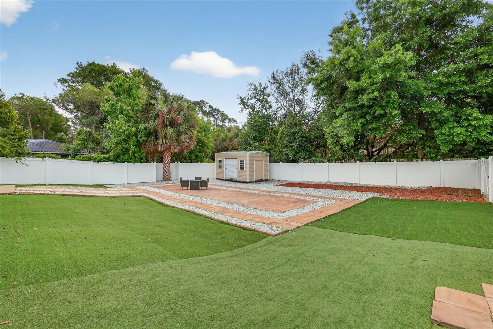 Image 31 of 33 For 11637 Lake Drive