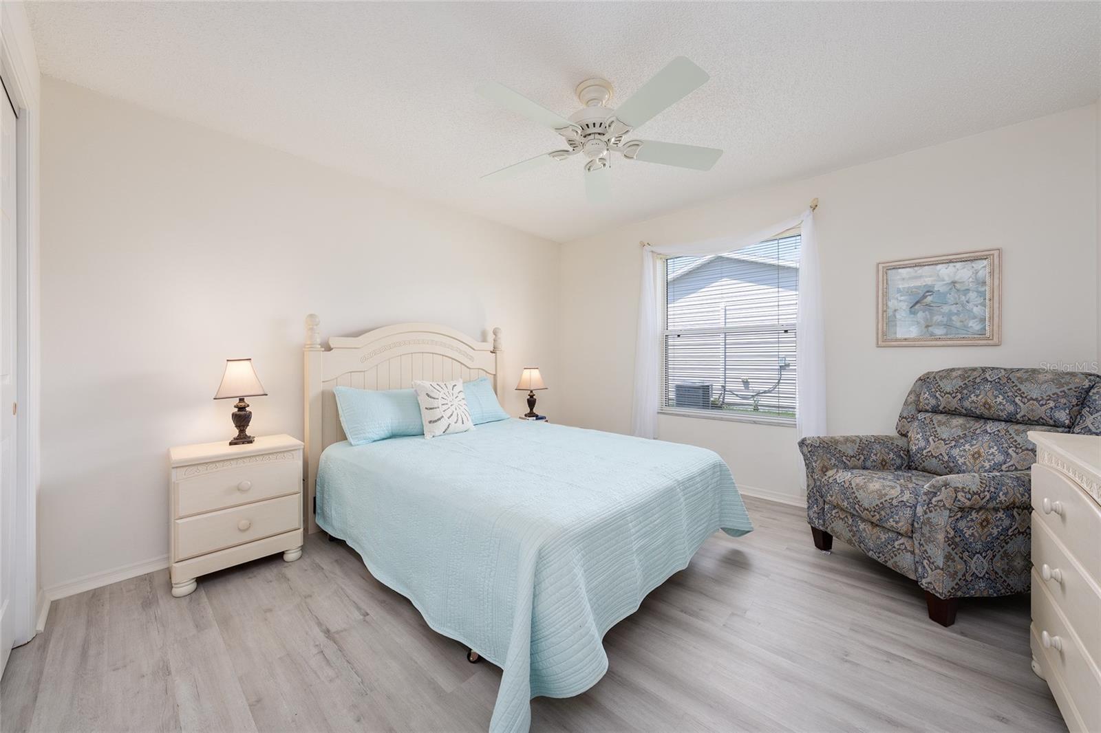 Image 27 of 44 For 1017 Pinewood Place