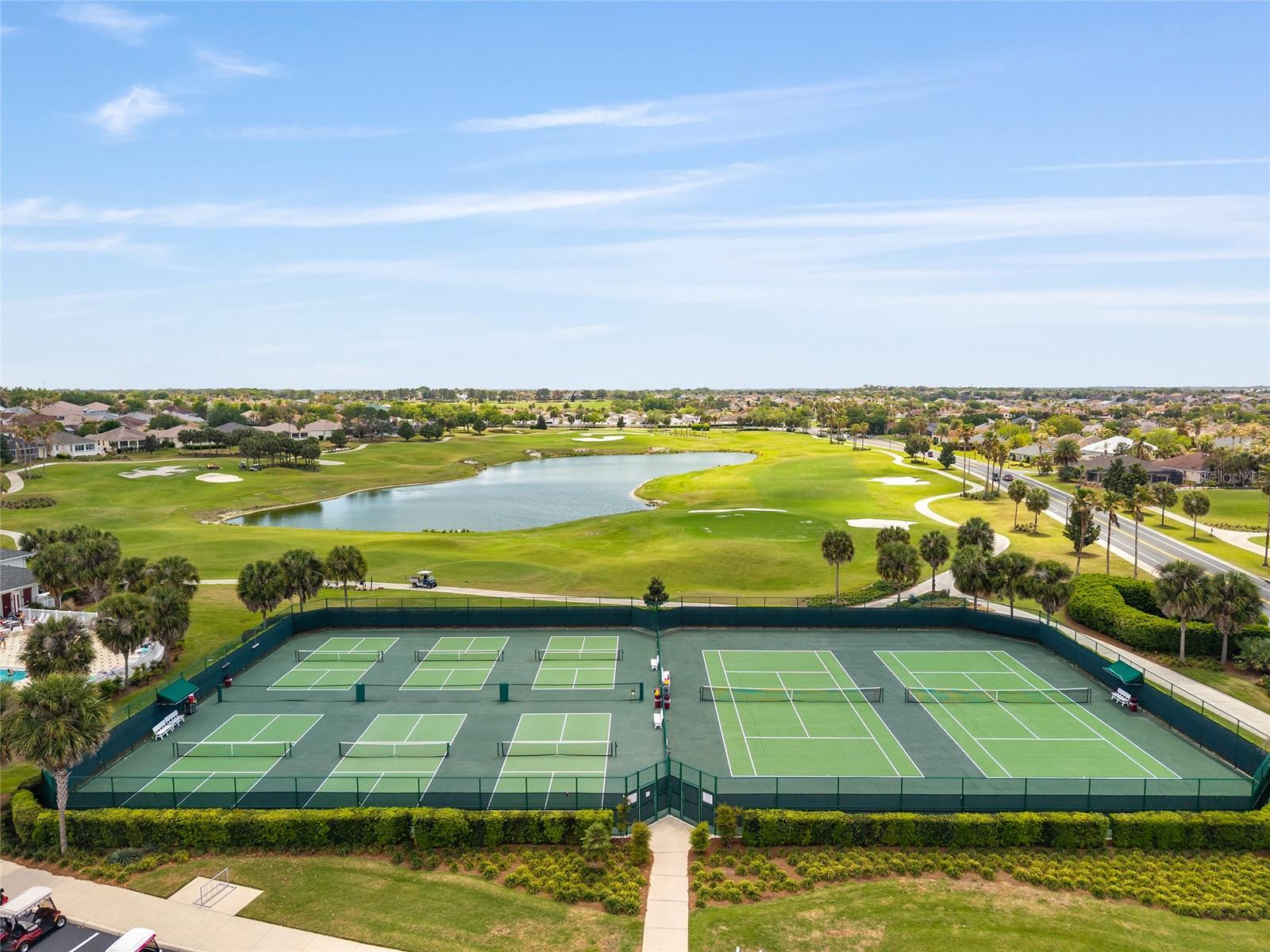 Image 43 of 44 For 1017 Pinewood Place