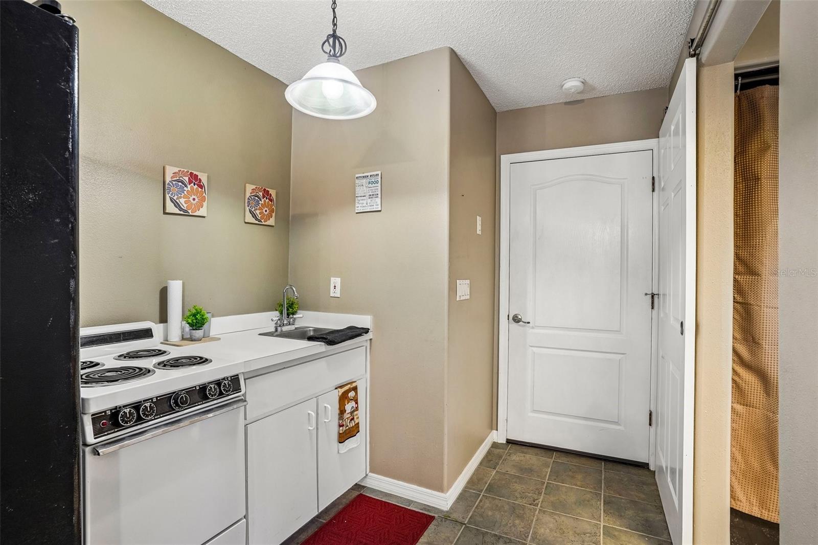 Image 33 of 45 For 34415 Kingfish Street