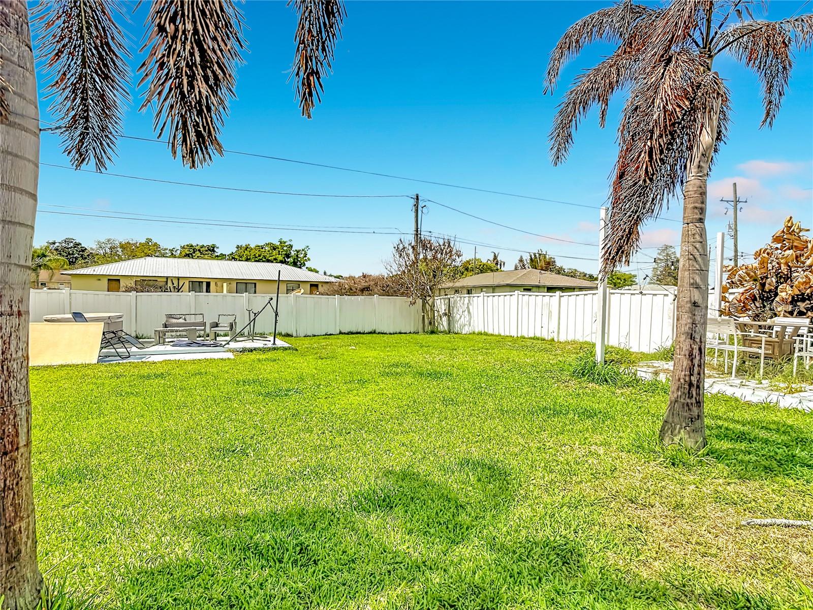 Image 25 of 42 For 106 California Avenue