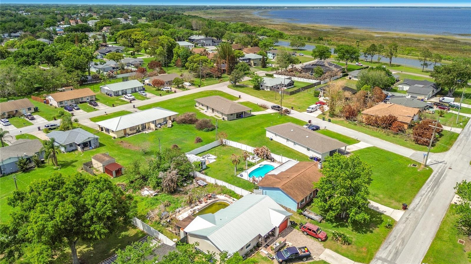 Image 32 of 42 For 106 California Avenue