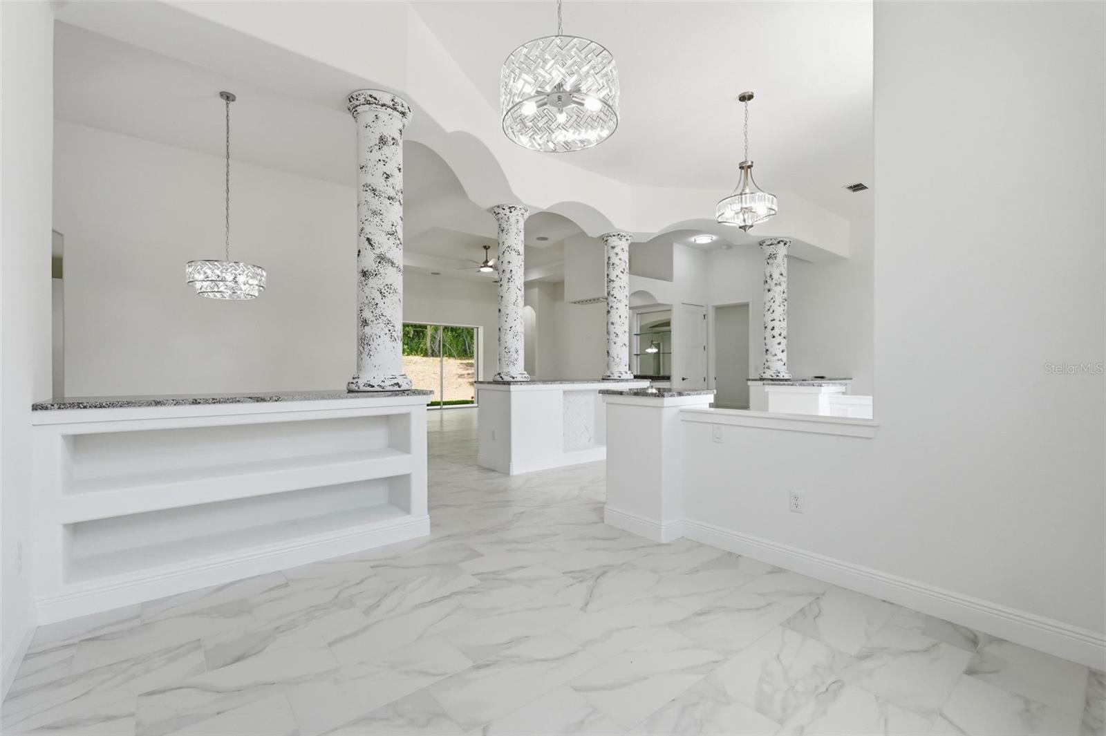 Image 28 of 66 For 421 Chase Street