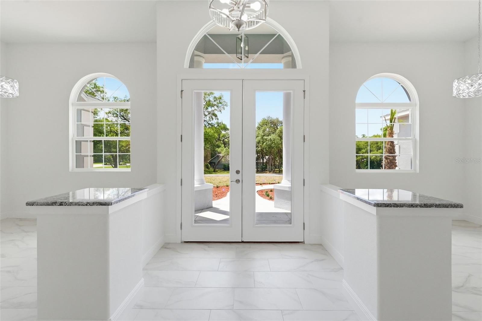 Image 5 of 66 For 421 Chase Street