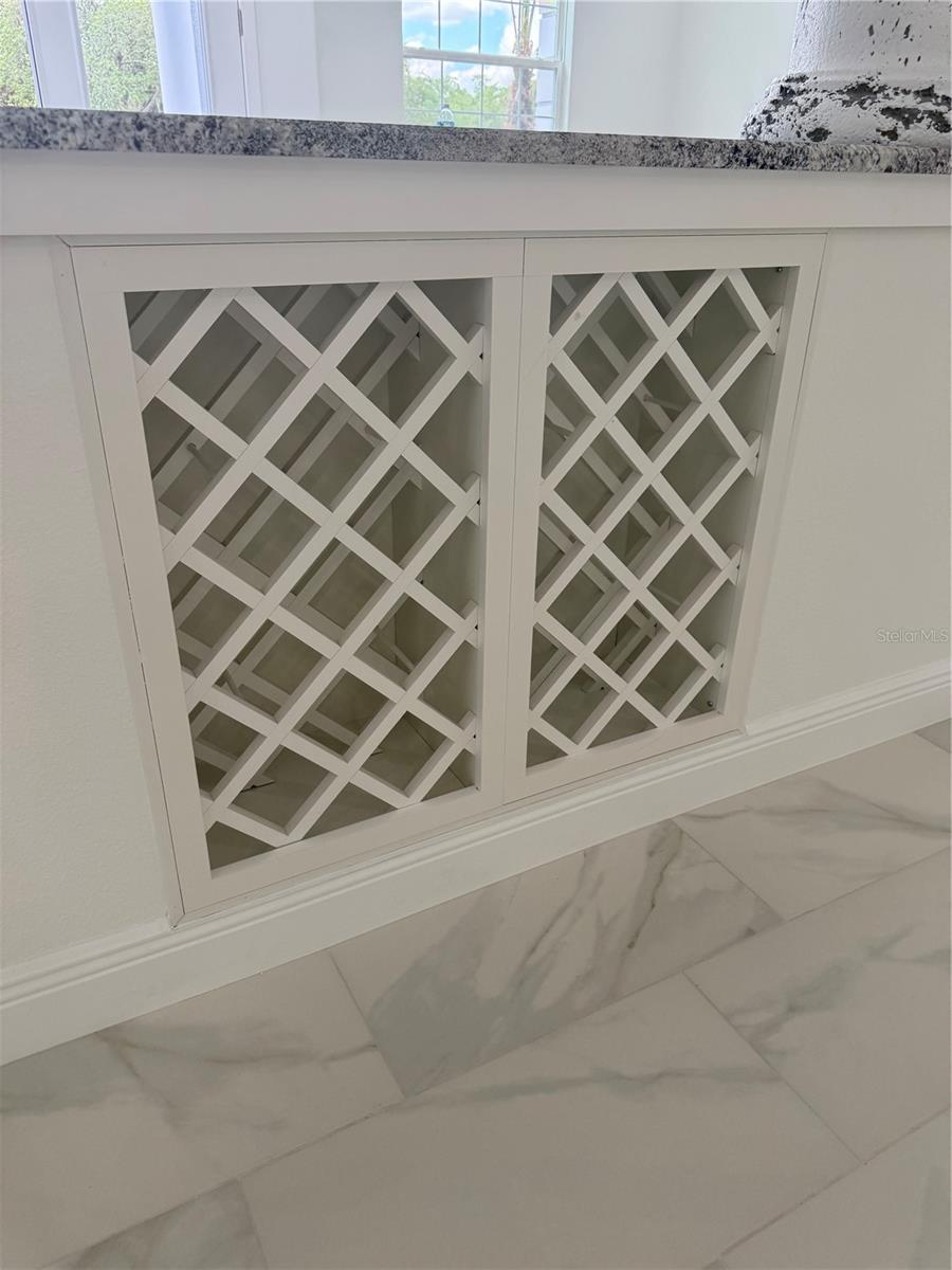 Image 51 of 66 For 421 Chase Street