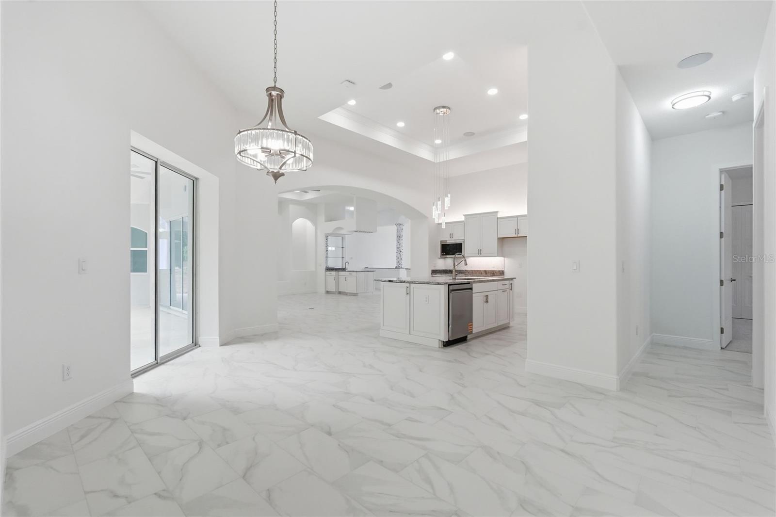 Image 60 of 66 For 421 Chase Street