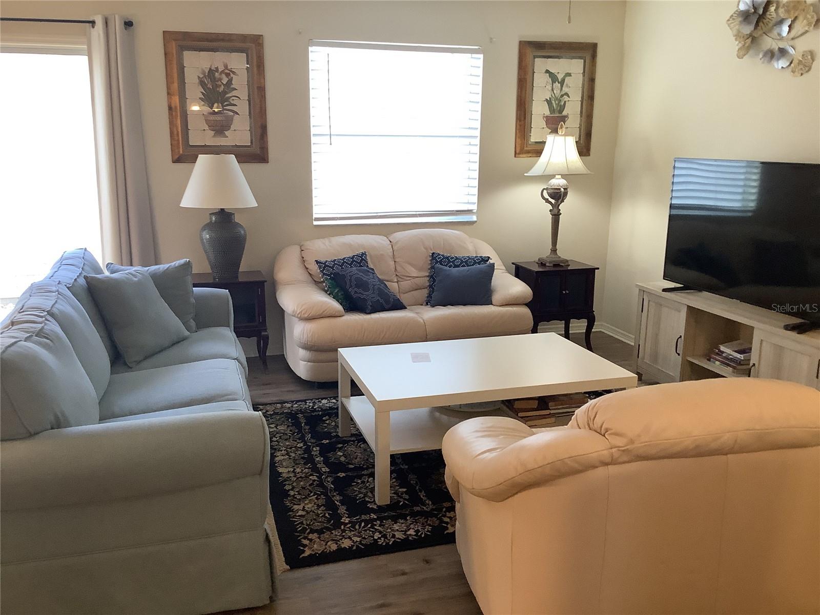 Image 3 of 9 For 16962 94th Sunnybrook Circle