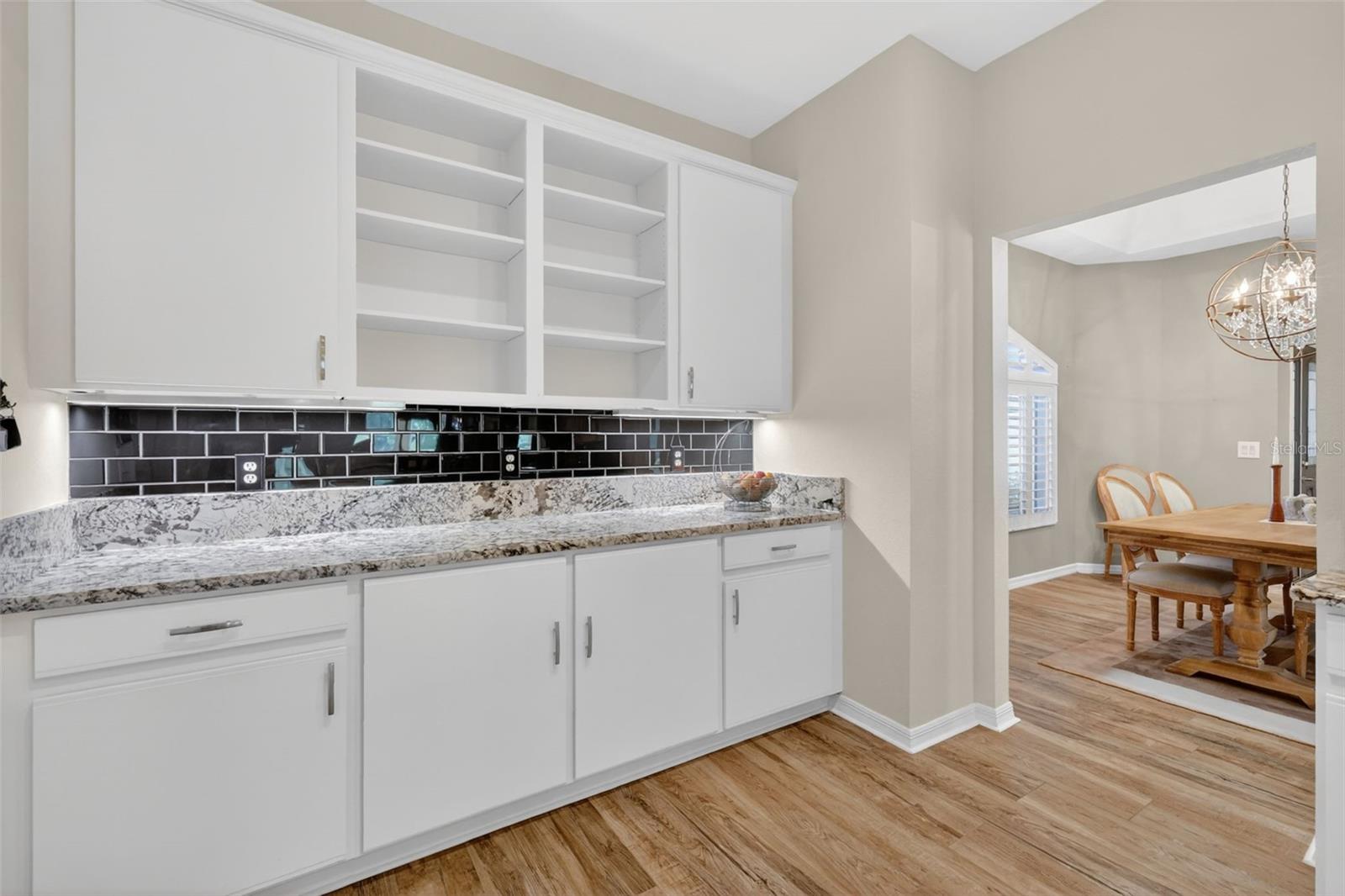 Image 15 of 53 For 1880 Edgewater Drive