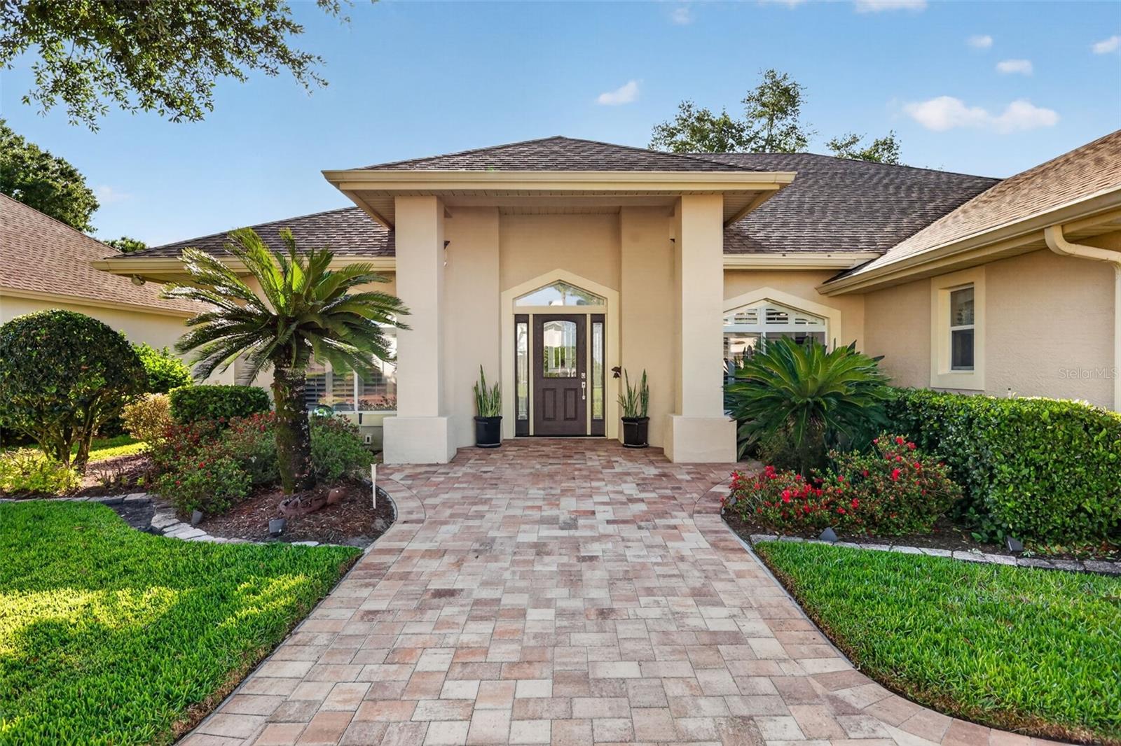 Image 4 of 53 For 1880 Edgewater Drive