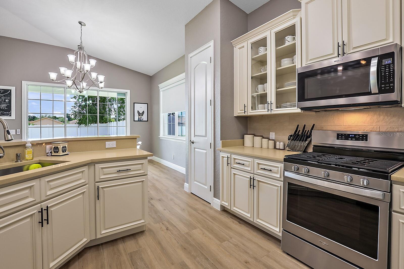 Image 12 of 21 For 5035 125th Loop