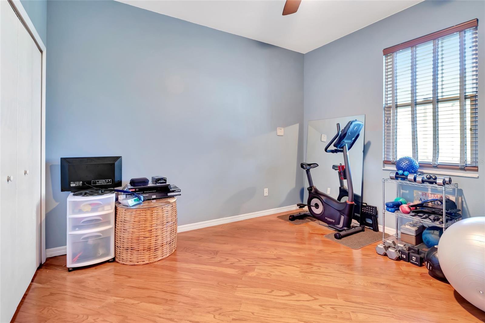 Image 25 of 46 For 12609 Katherine Circle