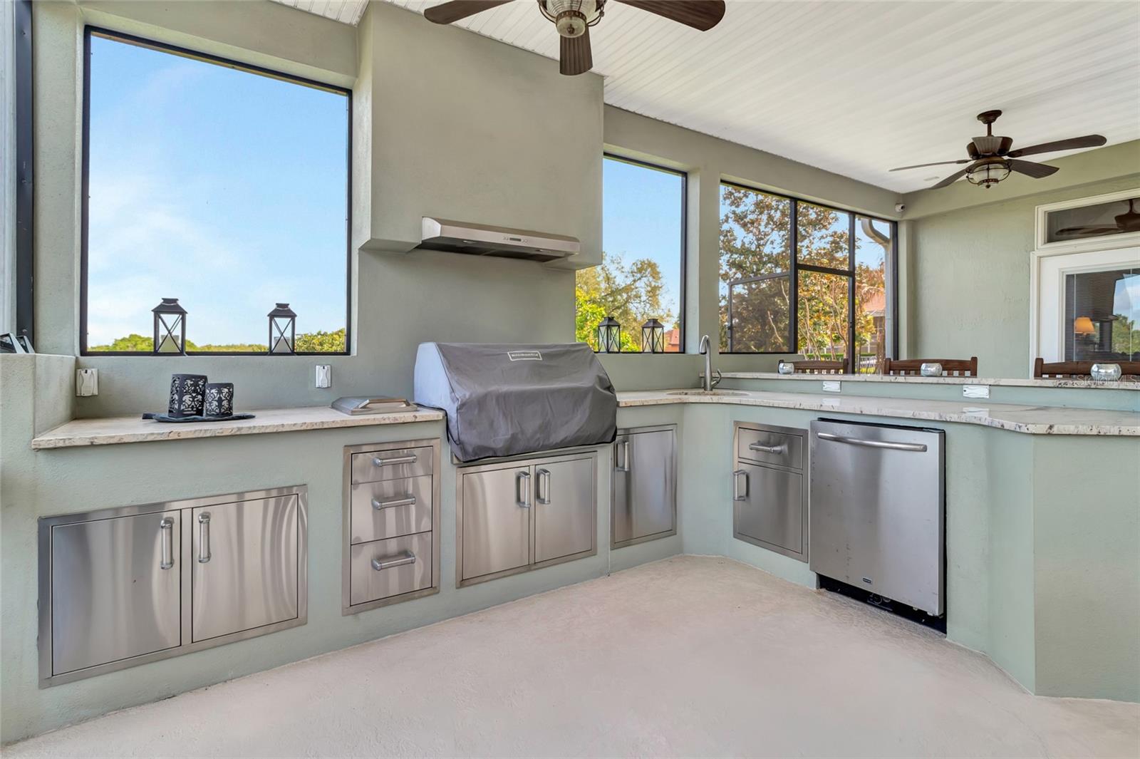 Image 37 of 46 For 12609 Katherine Circle