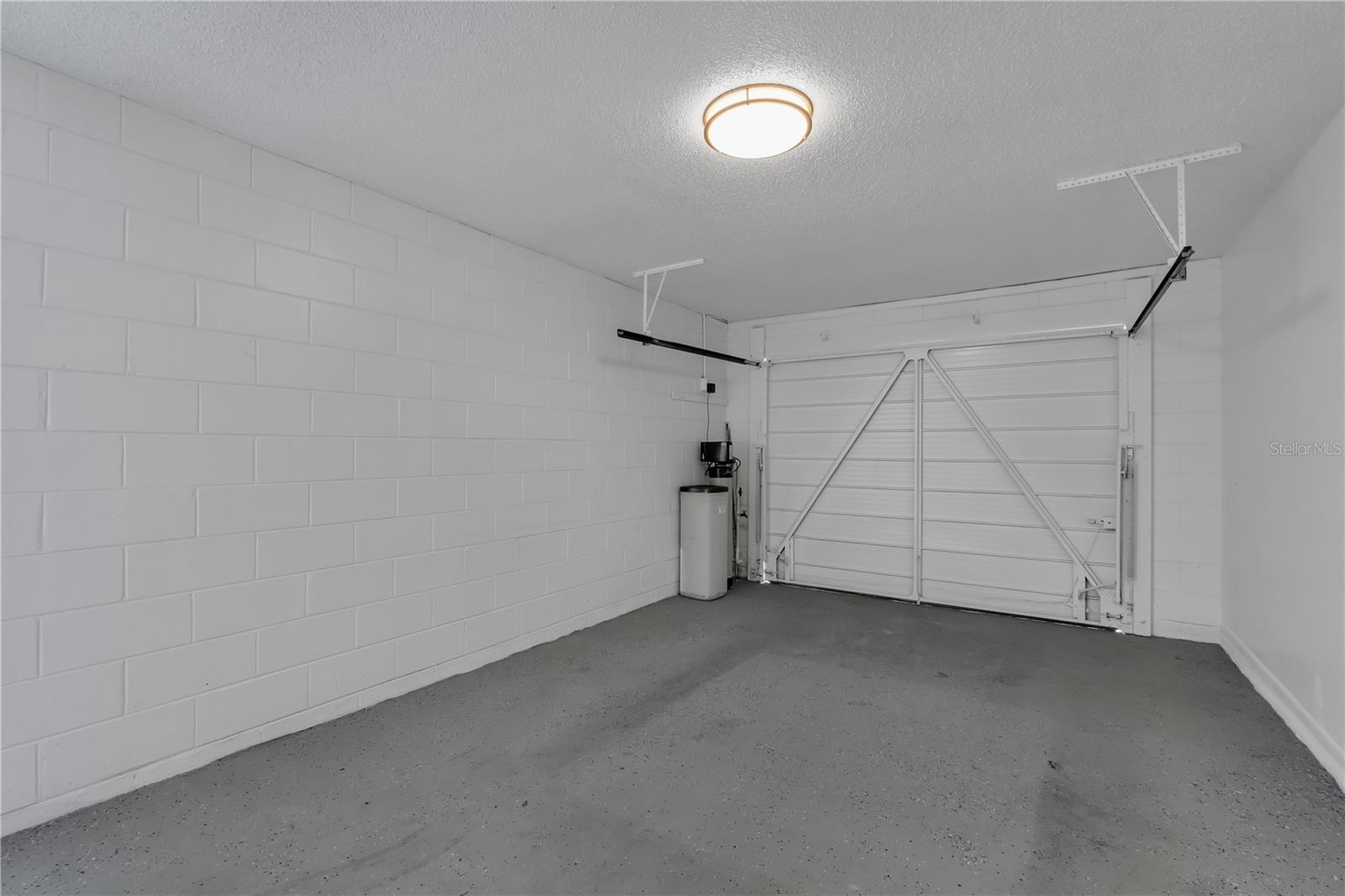 Image 26 of 51 For 2930 Slippery Rock Avenue