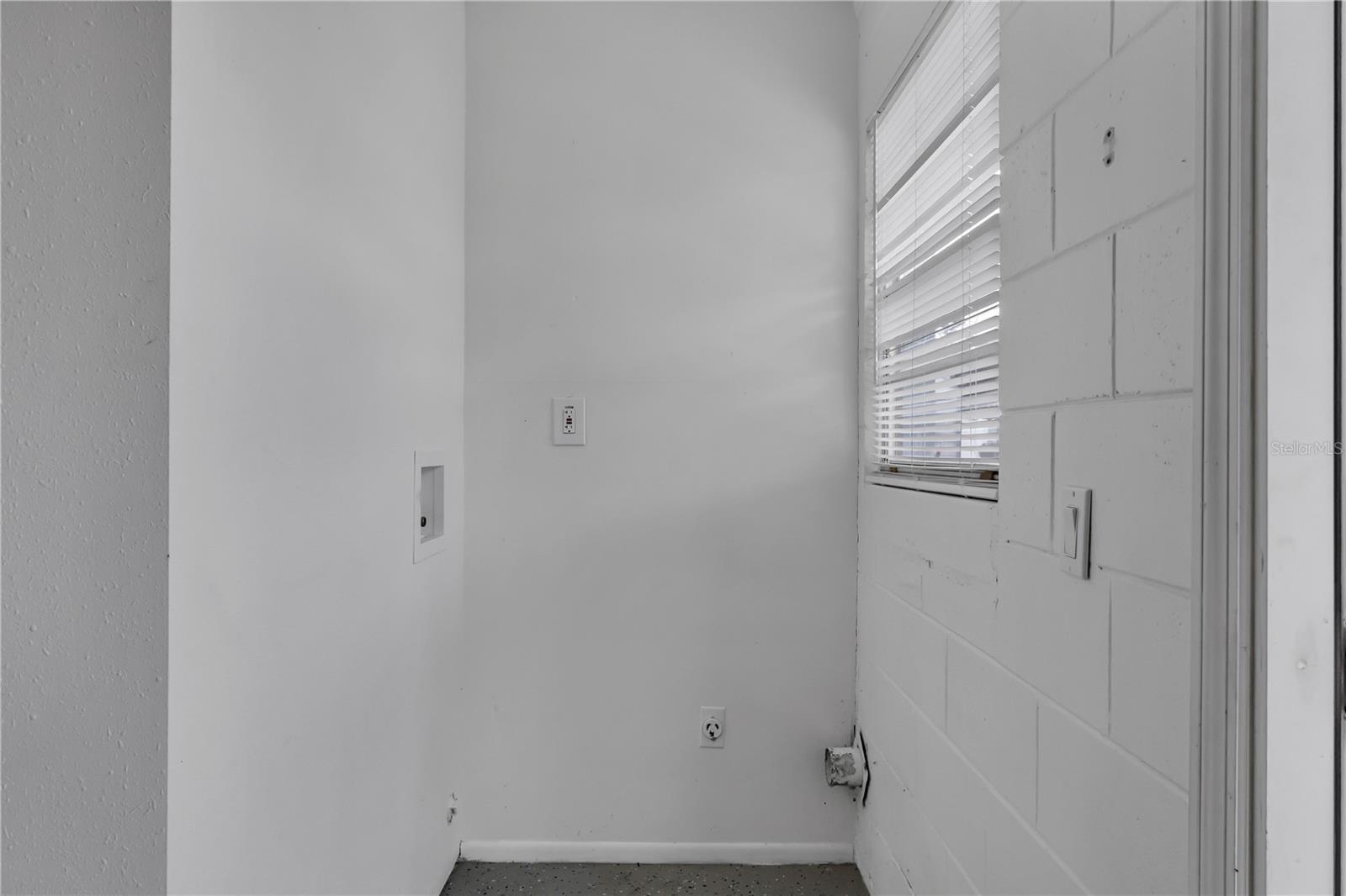 Image 27 of 51 For 2930 Slippery Rock Avenue