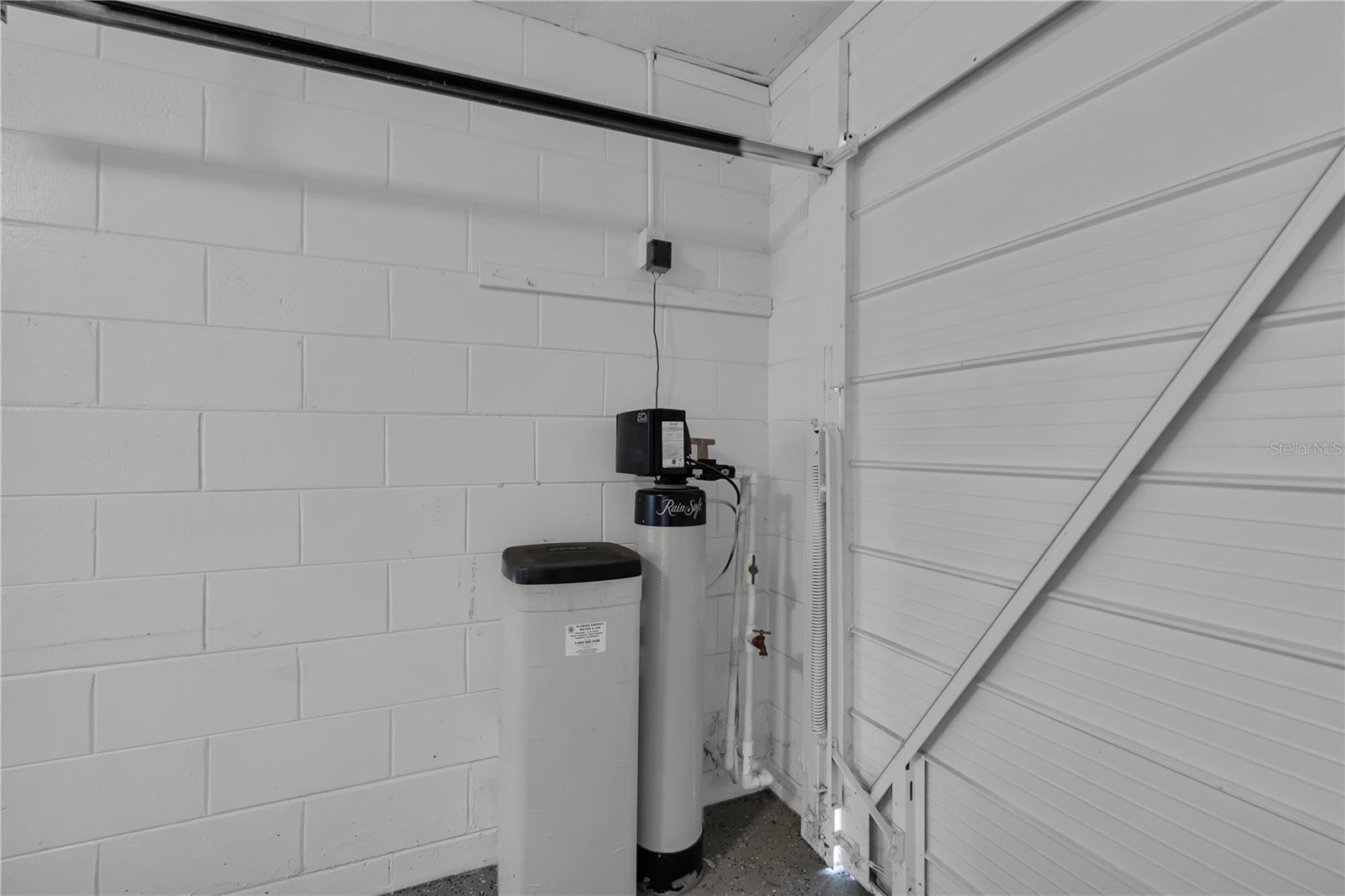 Image 28 of 51 For 2930 Slippery Rock Avenue