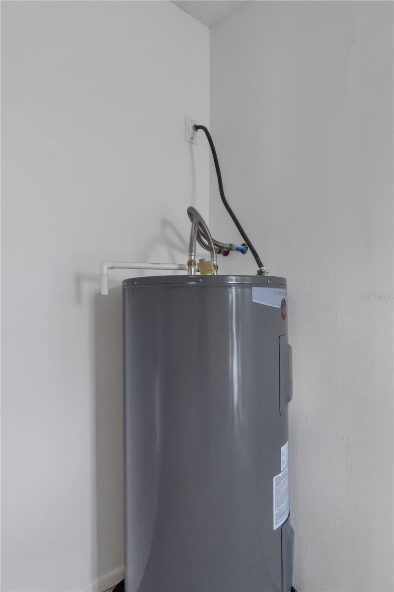 Image 29 of 51 For 2930 Slippery Rock Avenue