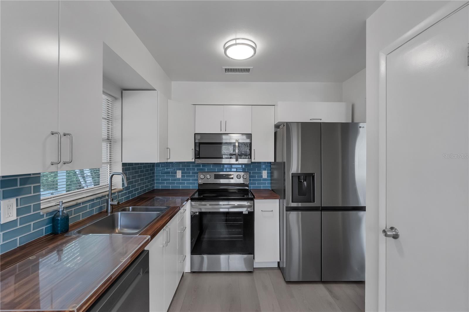 Image 5 of 51 For 2930 Slippery Rock Avenue