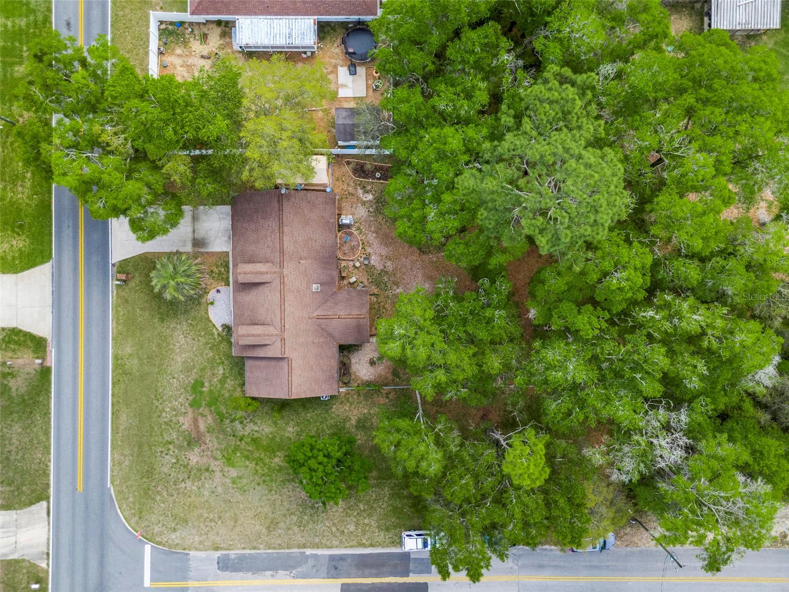 Image 27 of 37 For 615 E Inverness Blvd