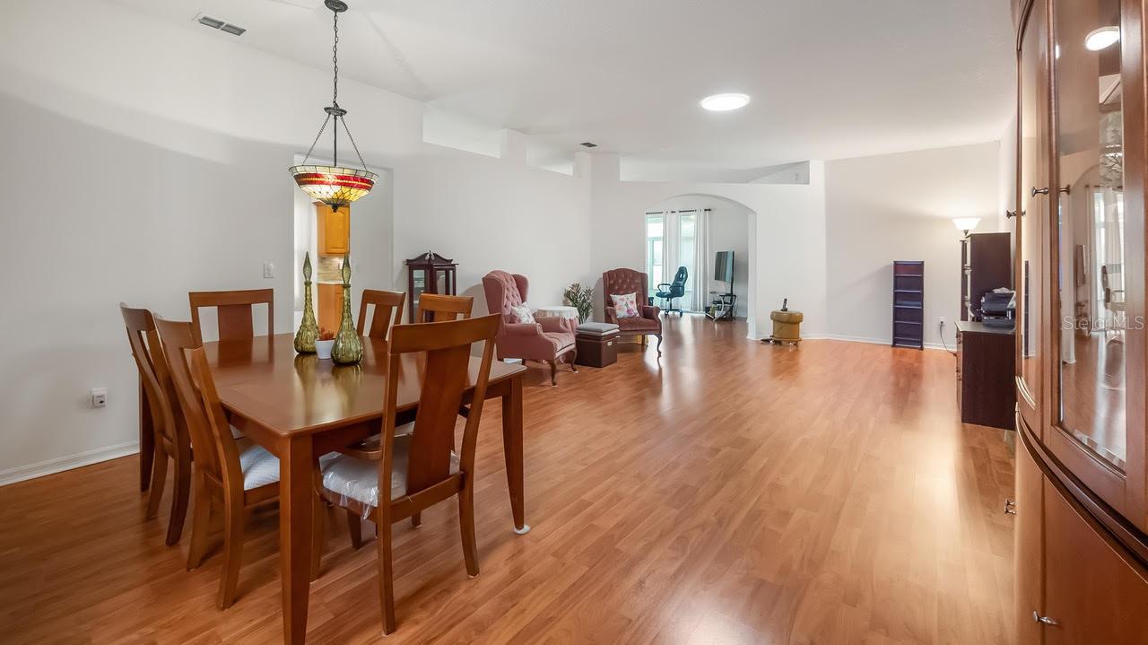 Image 21 of 26 For 2246 Belsfield Circle