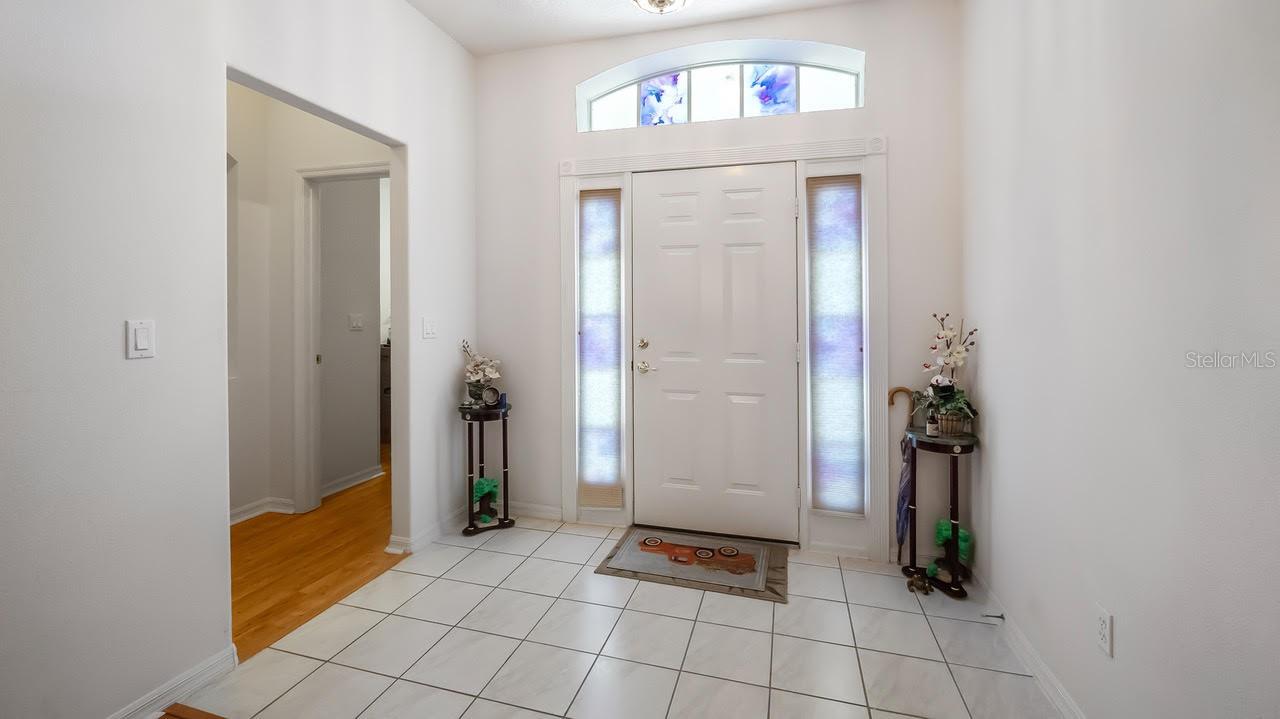 Image 3 of 26 For 2246 Belsfield Circle