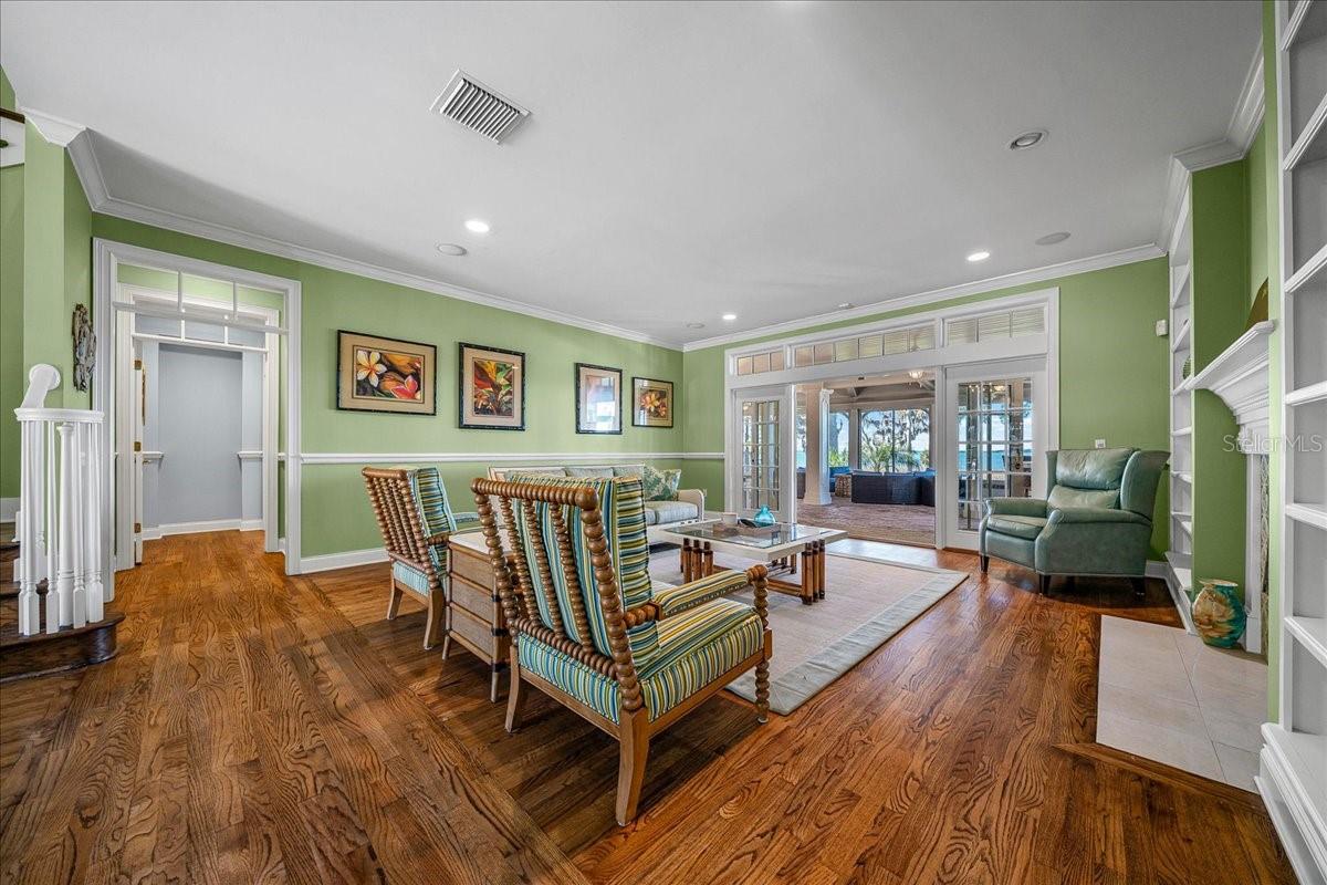 Image 22 of 93 For 1200 Peninsula Drive