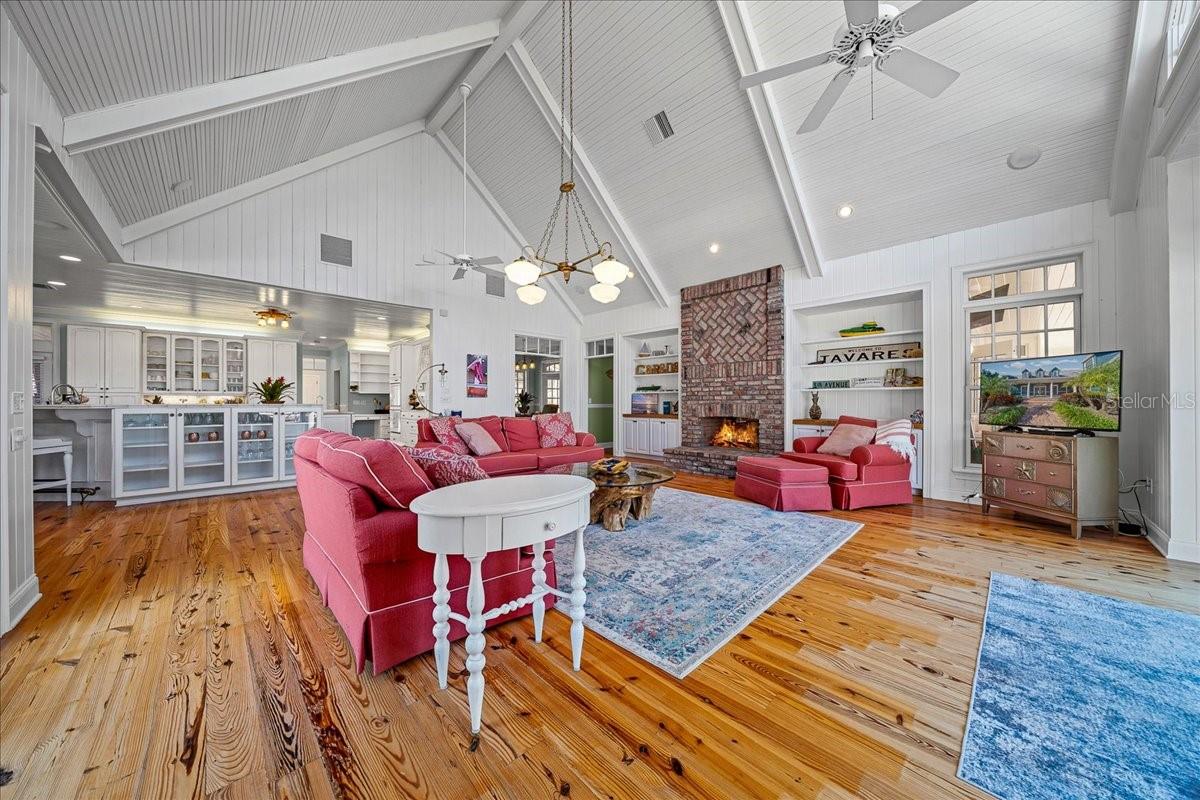 Image 32 of 93 For 1200 Peninsula Drive