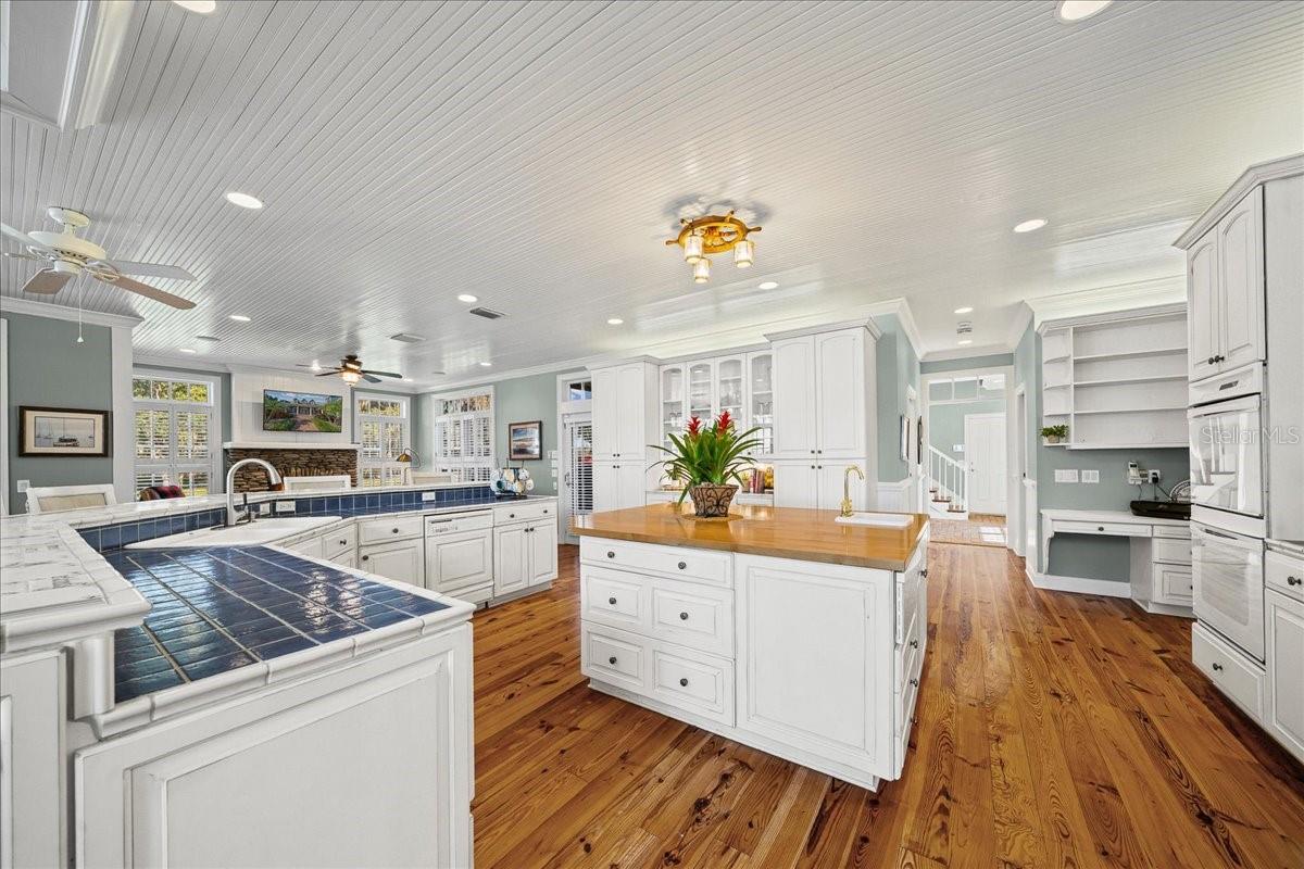 Image 35 of 93 For 1200 Peninsula Drive