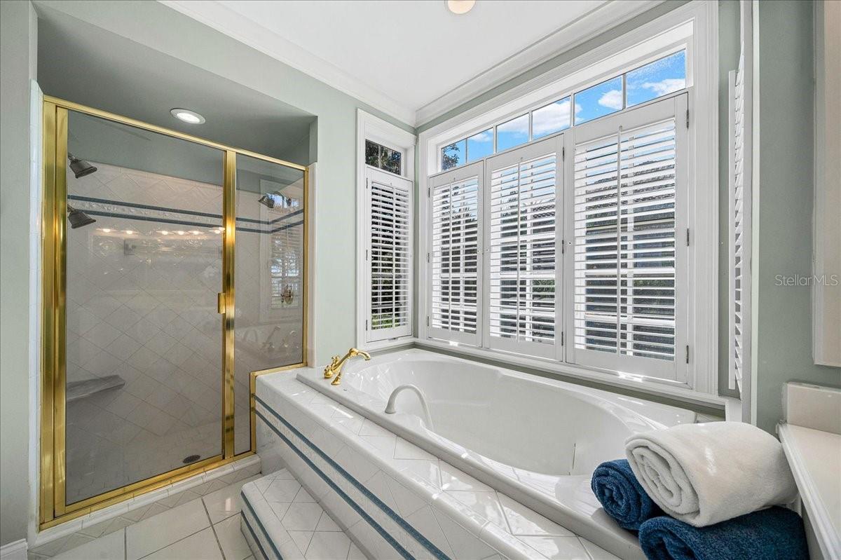 Image 64 of 93 For 1200 Peninsula Drive