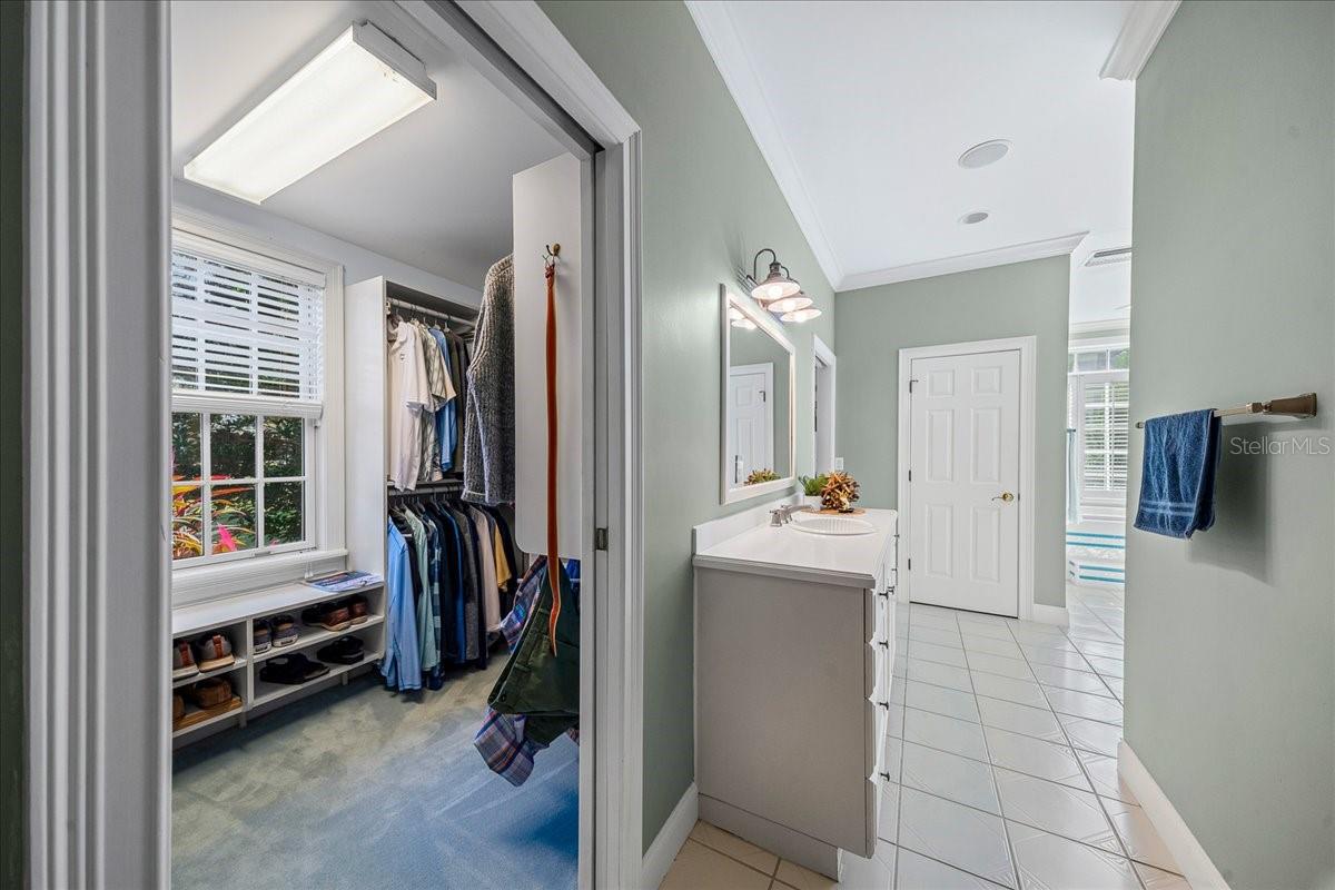 Image 67 of 93 For 1200 Peninsula Drive