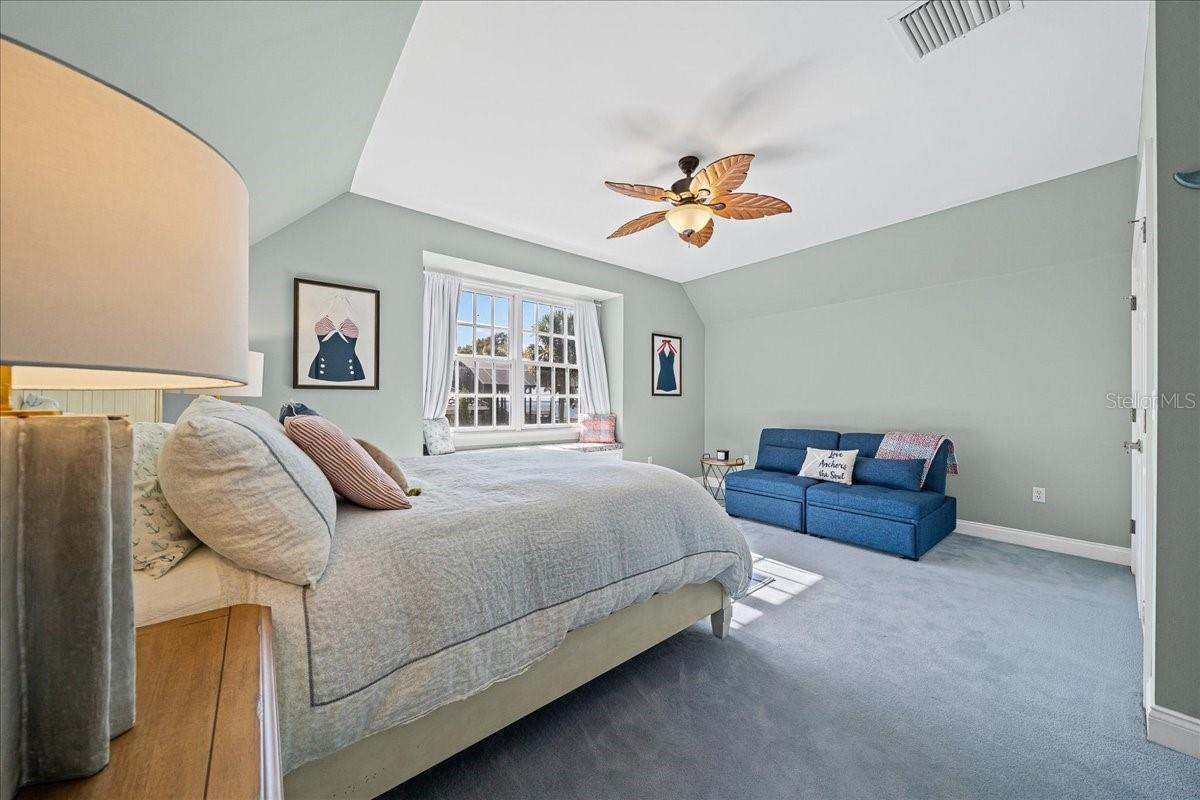 Image 70 of 93 For 1200 Peninsula Drive