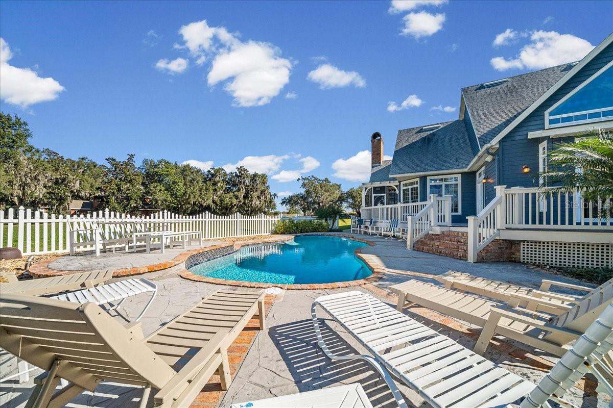 Image 85 of 93 For 1200 Peninsula Drive