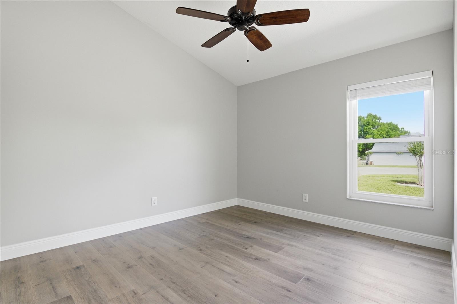 Image 35 of 54 For 12830 Scottish Pine Lane