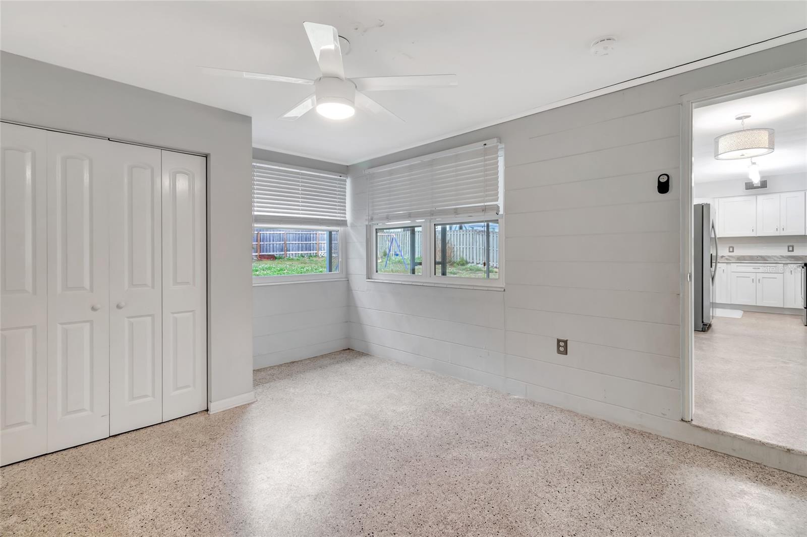 Image 11 of 40 For 508 Ohio Boulevard