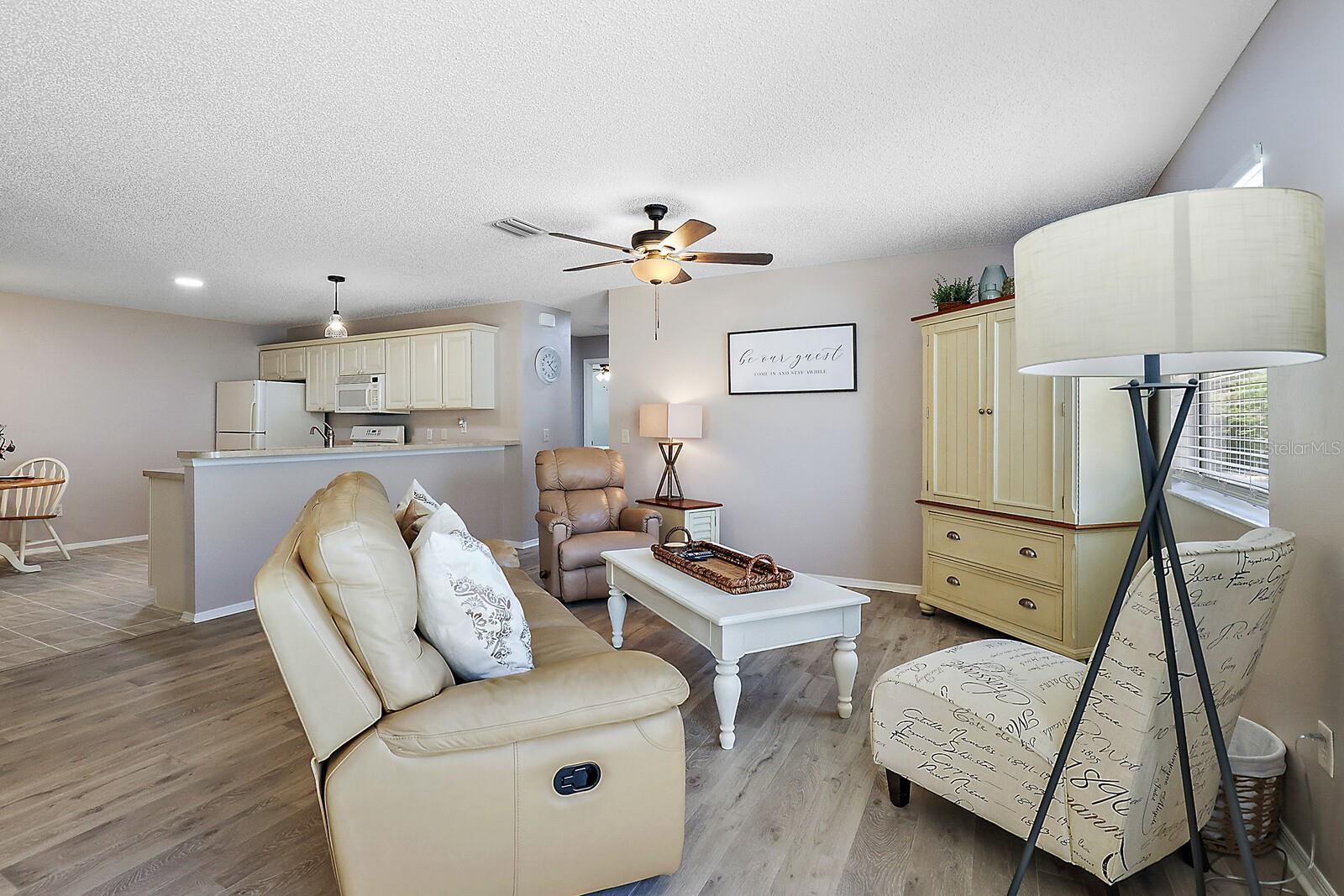 Image 20 of 29 For 2014 Johnson Court