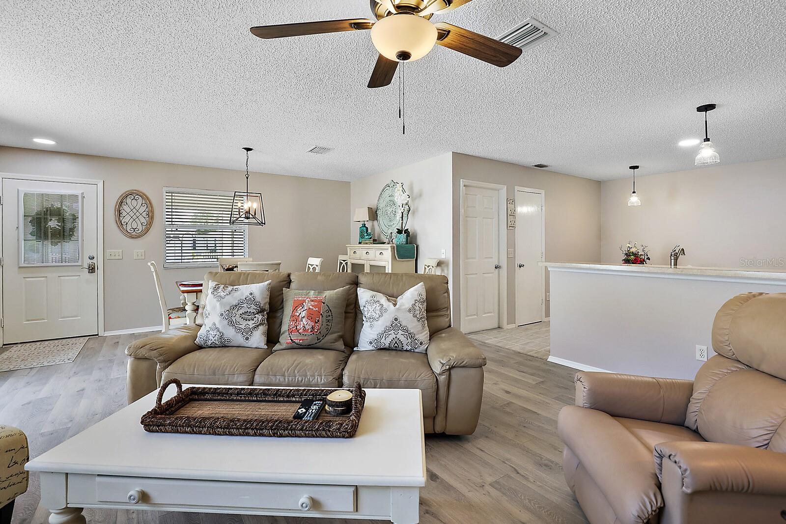 Image 24 of 29 For 2014 Johnson Court