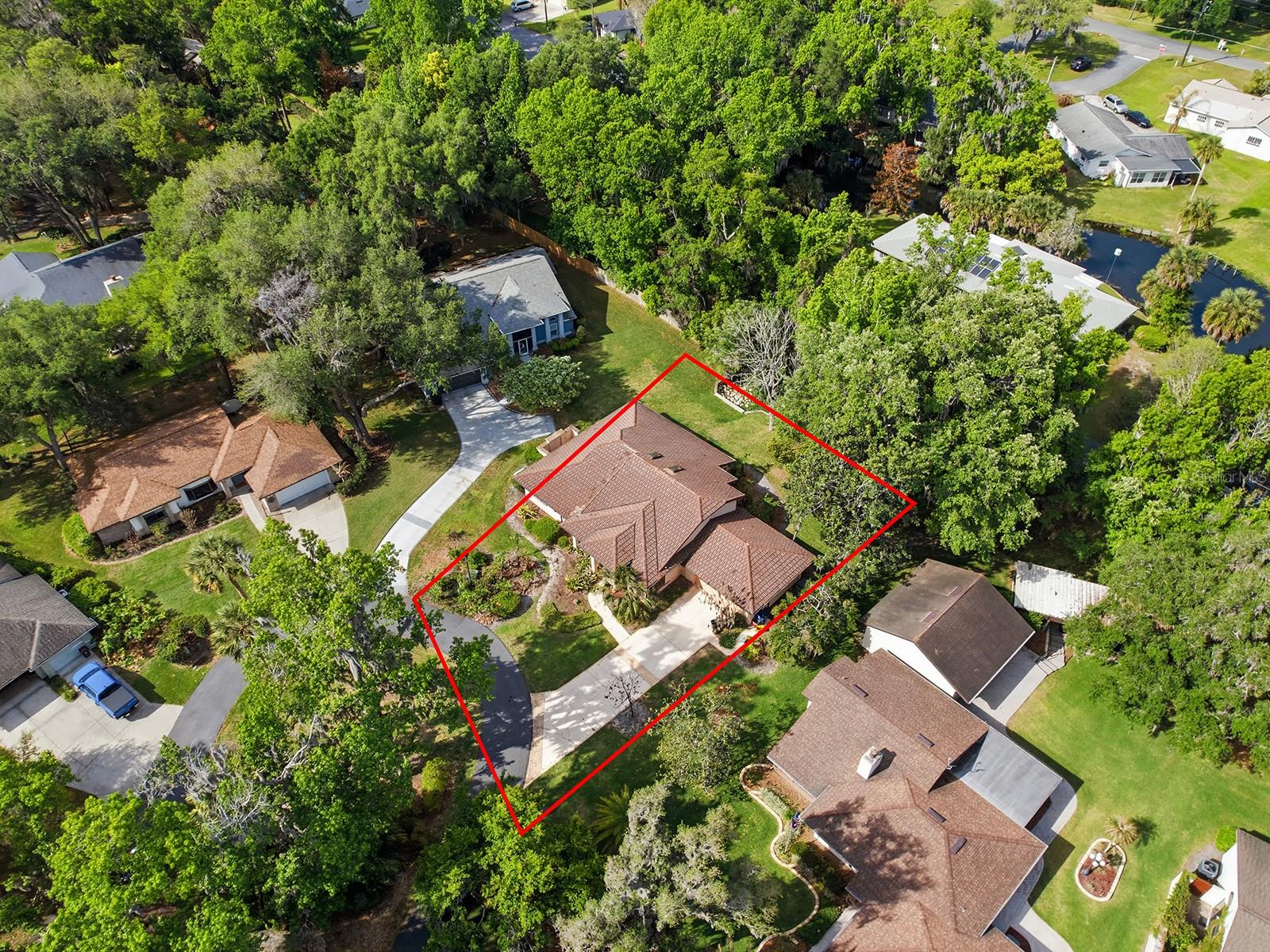 Image 23 of 30 For 104 Peppertree Court