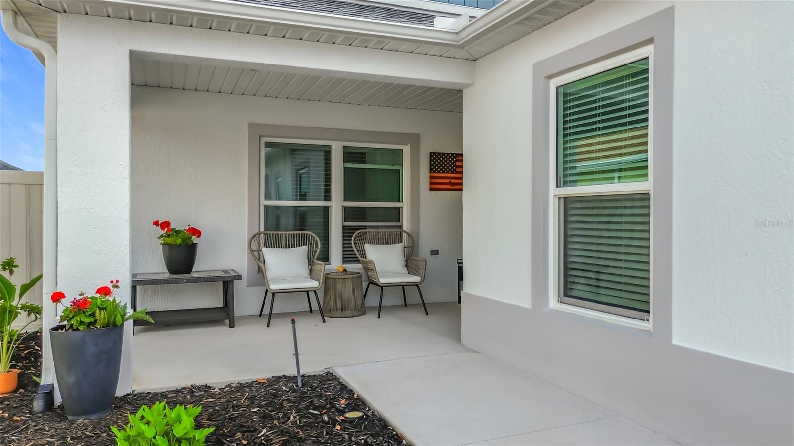 Image 3 of 60 For 1411 Franklin Court