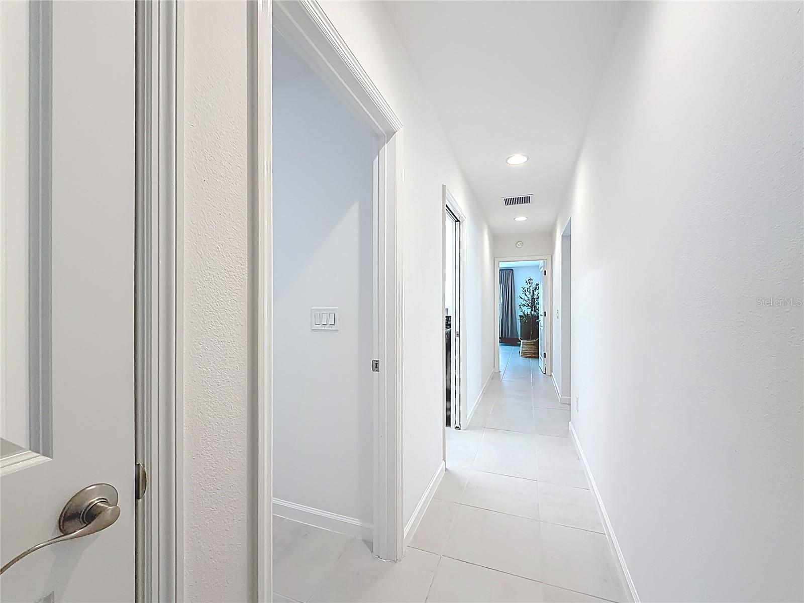 Image 43 of 60 For 1411 Franklin Court