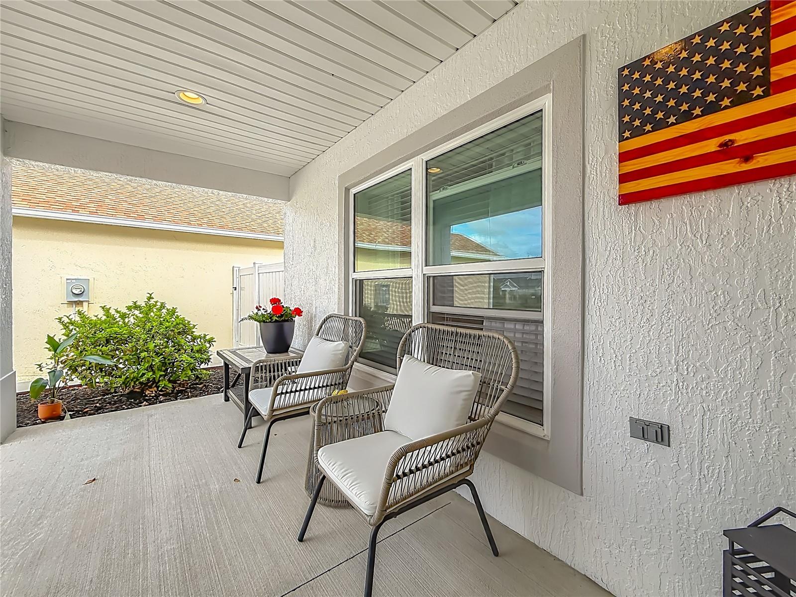 Image 5 of 60 For 1411 Franklin Court