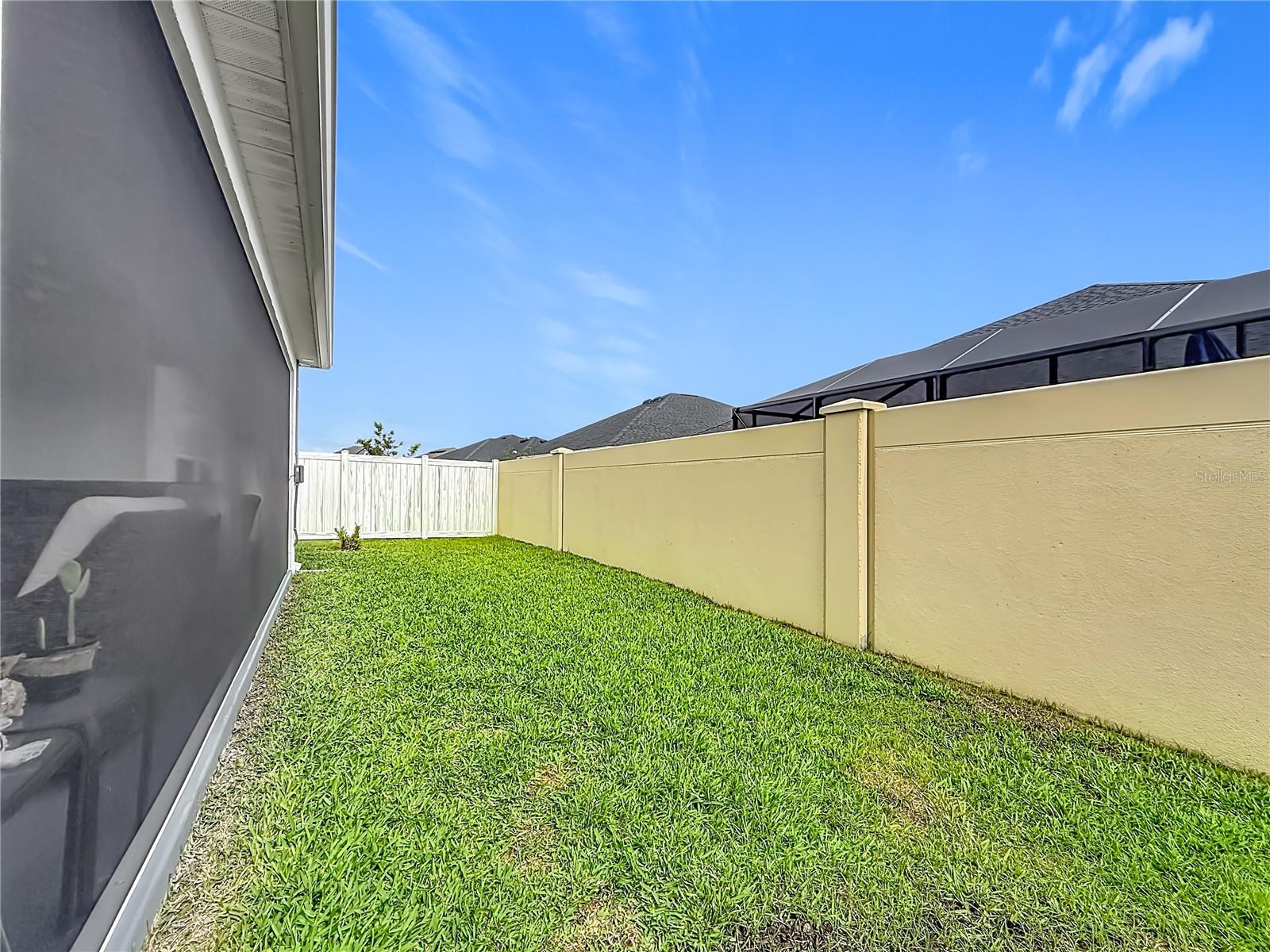 Image 50 of 60 For 1411 Franklin Court