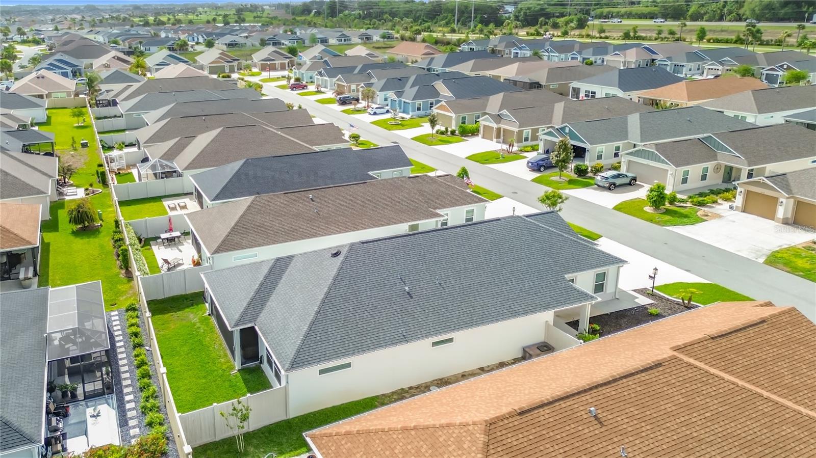 Image 57 of 60 For 1411 Franklin Court