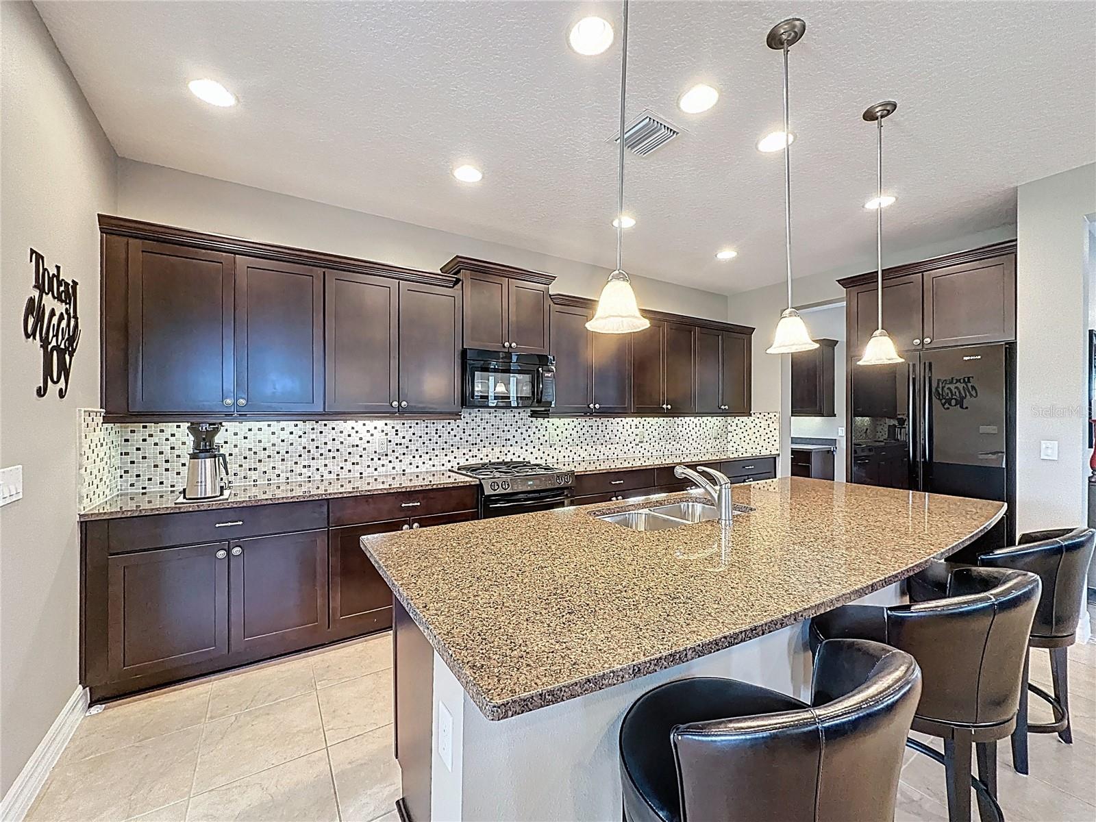 Image 14 of 87 For 108 Mist Flower Lane