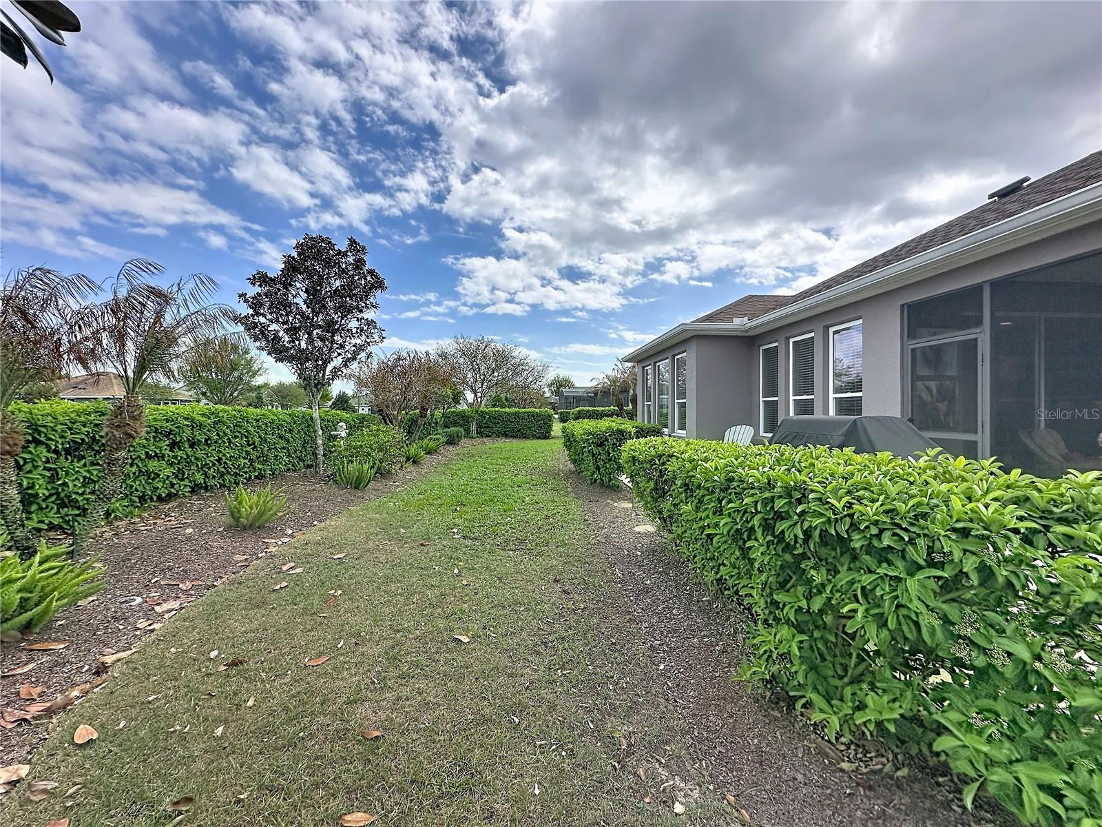 Image 54 of 87 For 108 Mist Flower Lane