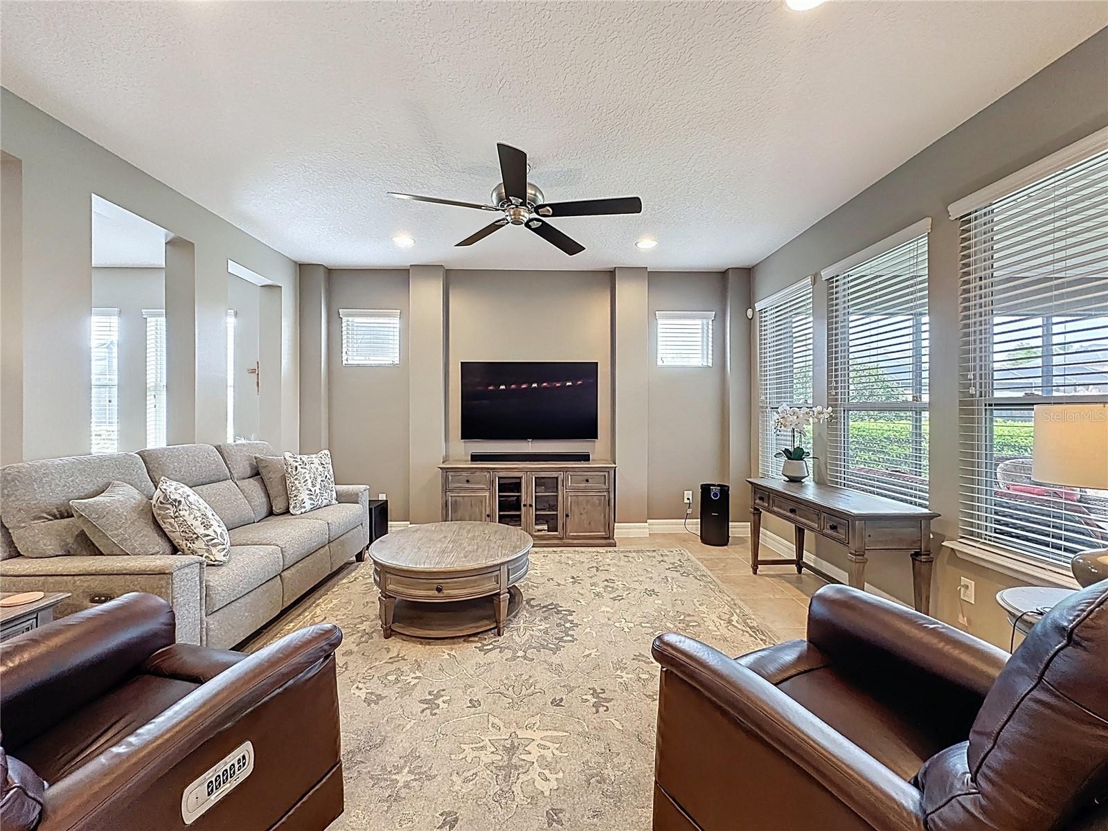 Image 8 of 87 For 108 Mist Flower Lane