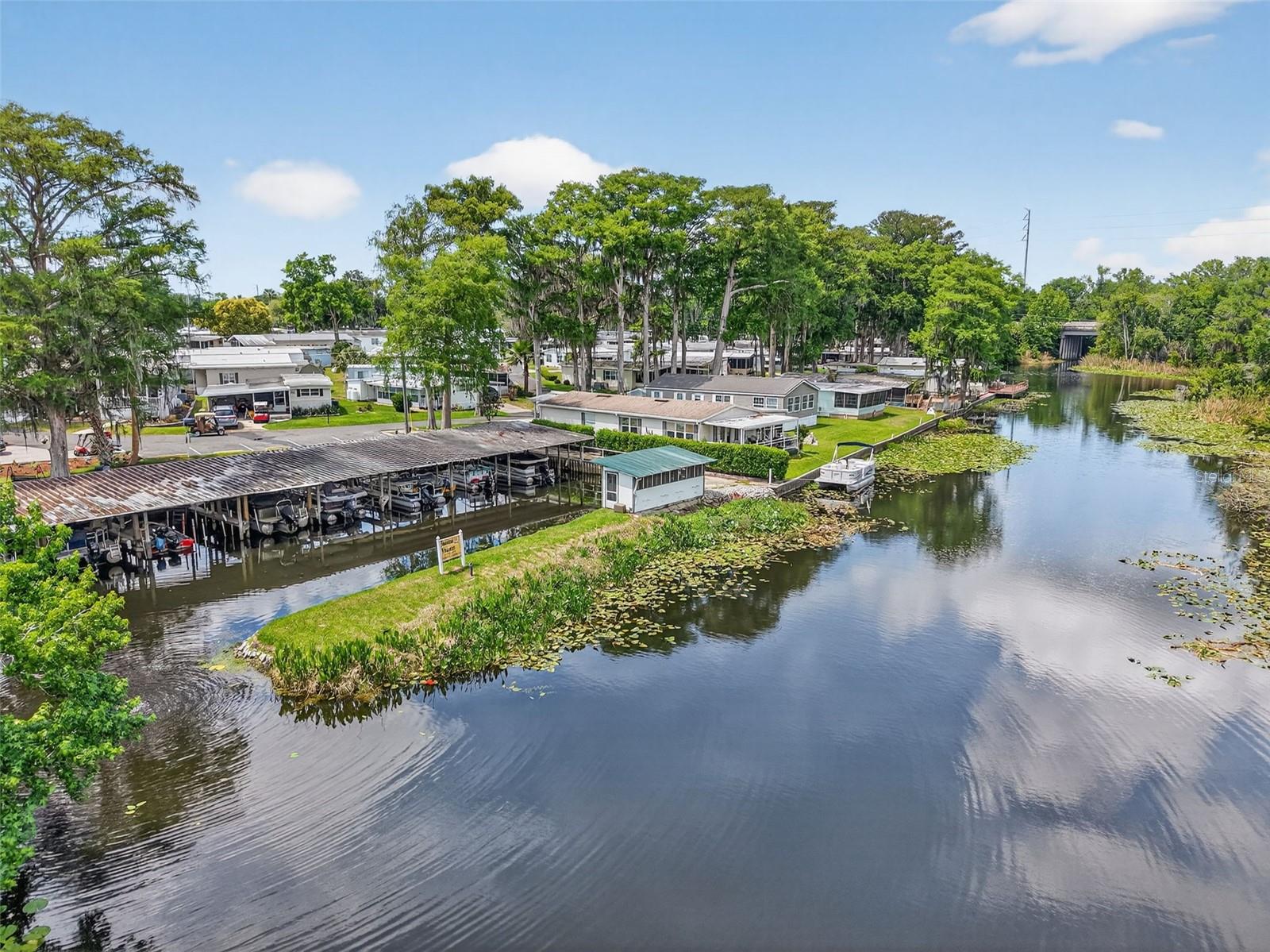 Image 34 of 42 For 691 Cindi Avenue