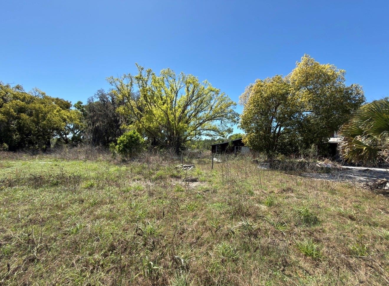 Image 26 of 45 For 9844 Poe Street