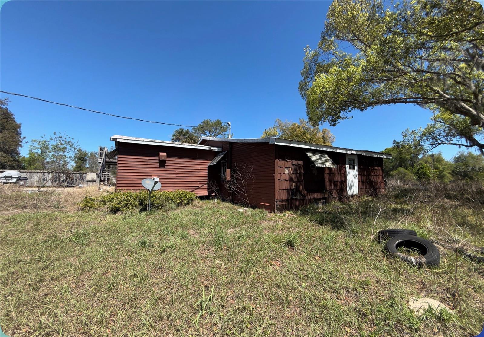 Image 3 of 45 For 9844 Poe Street