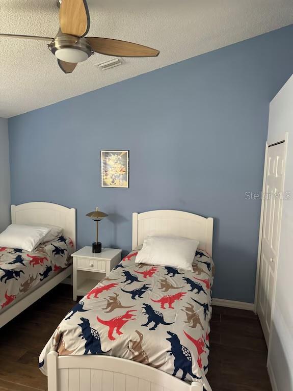 Image 5 of 7 For 16028 Magnolia Hill Street