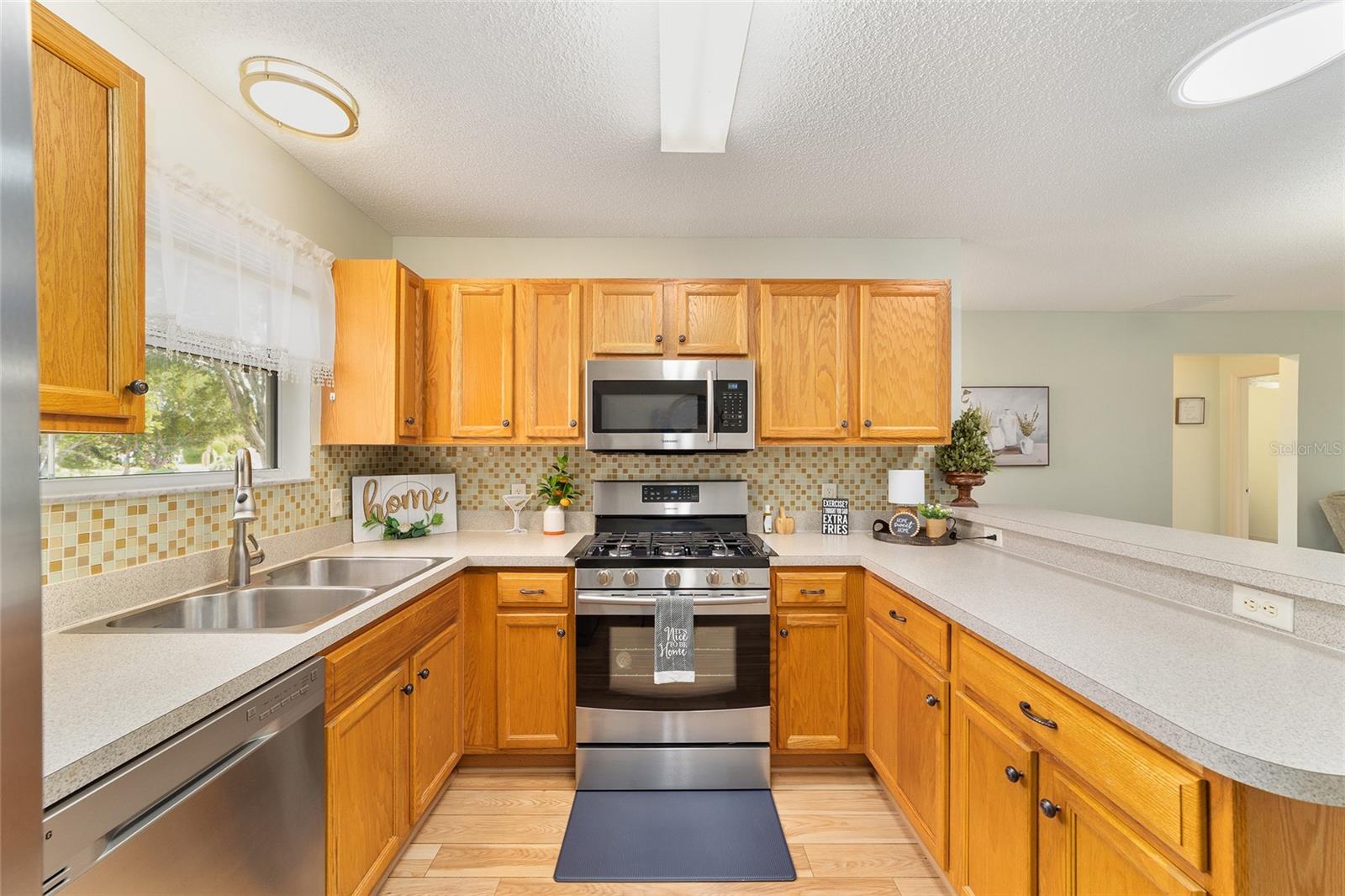 Image 19 of 43 For 17040 96th Chapelwood Circle